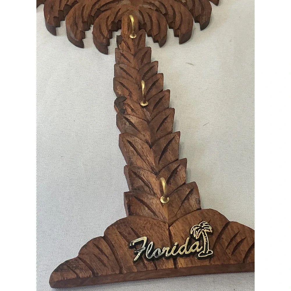 Vintage Florida Souvenir Hand Carved Wood Palm Tree Key Rack Wall Decor 12 Inch